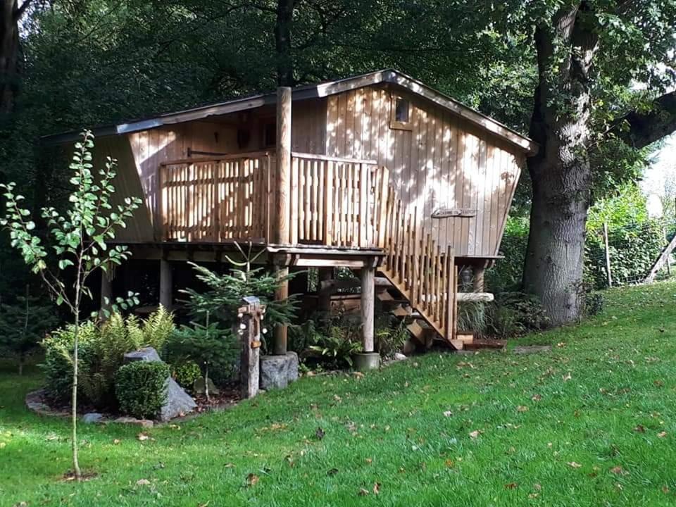 La Cabane Perchee Du Trappeur Ecrainville Ngoại thất bức ảnh
