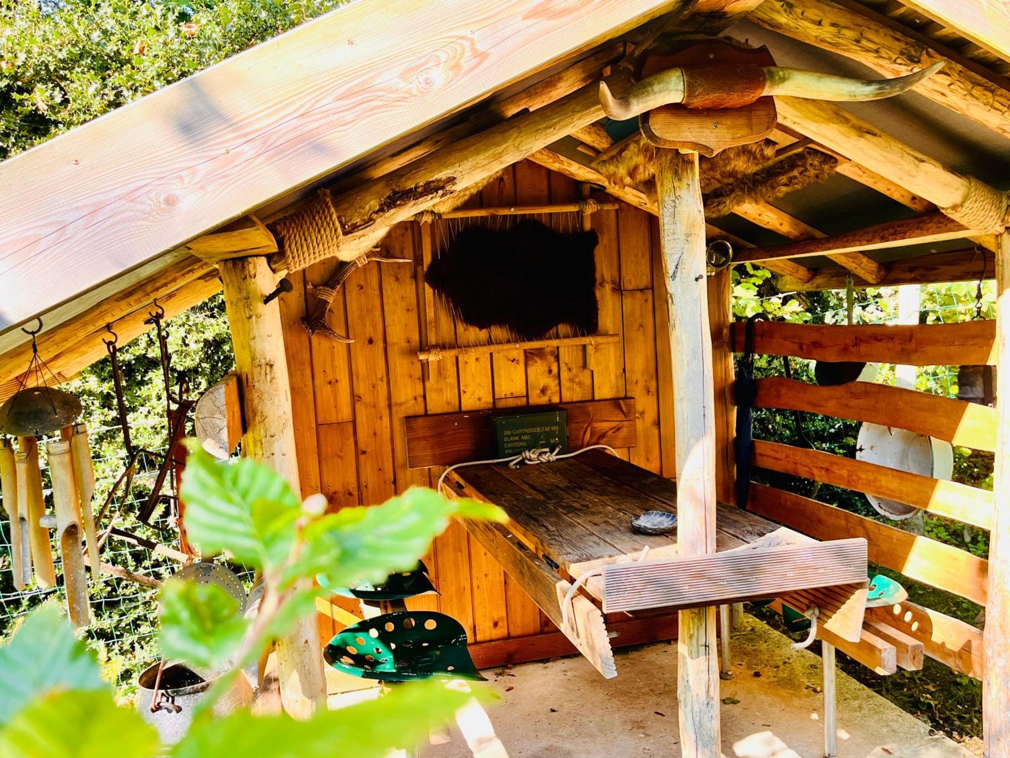 La Cabane Perchee Du Trappeur Ecrainville Ngoại thất bức ảnh