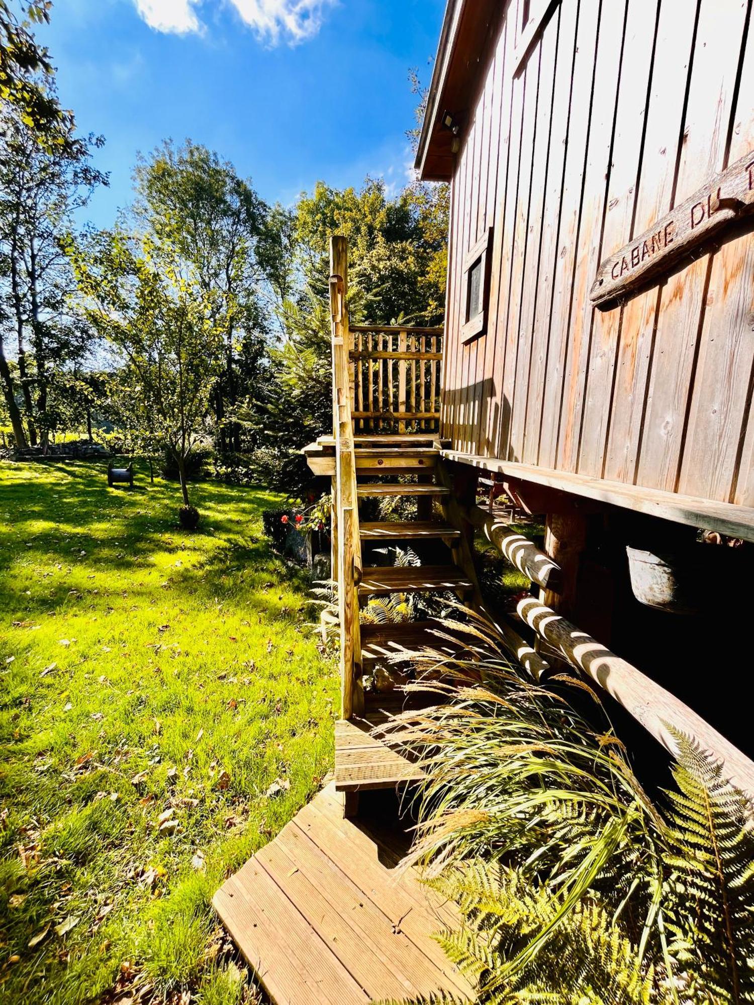 La Cabane Perchee Du Trappeur Ecrainville Ngoại thất bức ảnh