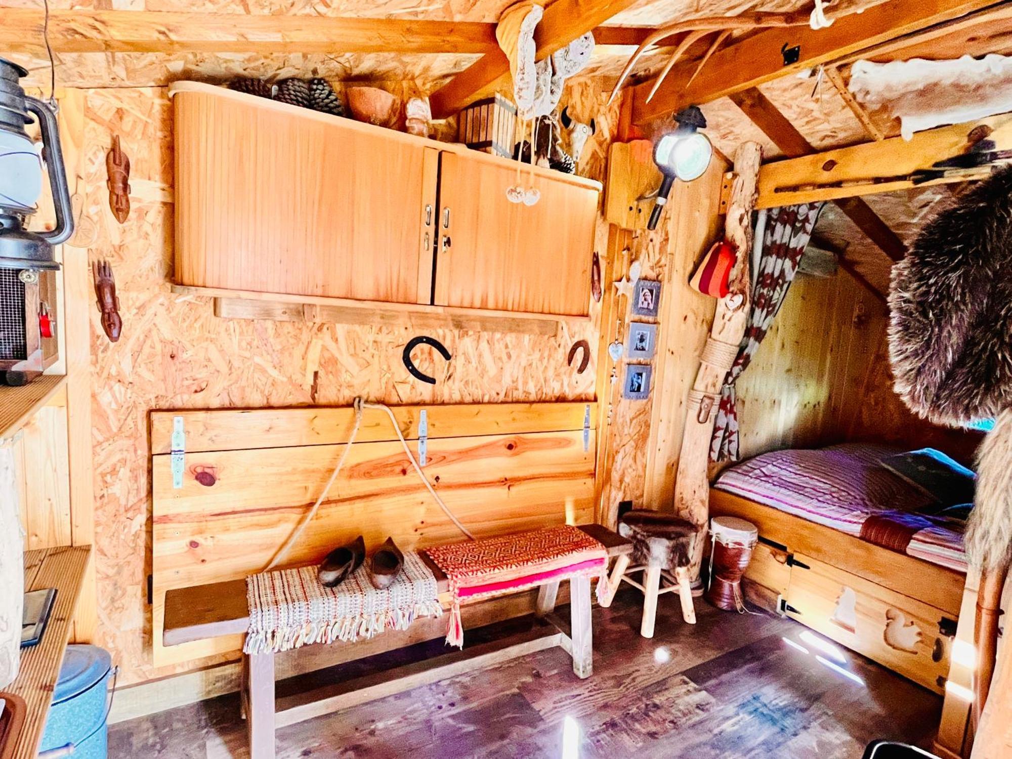 La Cabane Perchee Du Trappeur Ecrainville Ngoại thất bức ảnh